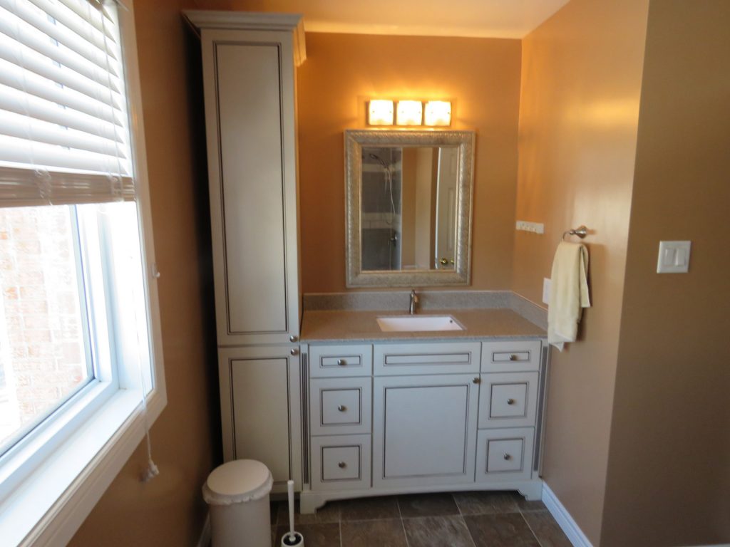 small bathtubs